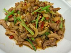 酸菜炒肥肠-兰湘子·湘菜小炒(南京江宁万达店)