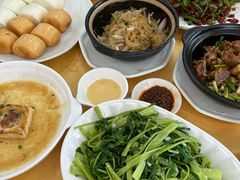 -鹏城人家海鲜酒家·23年老字号(较场尾店)