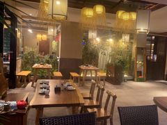 -王捌小院(红花坡店)