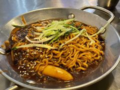 炸酱拉面-富乐满韩国正宗炸鸡韩国料理(虹泉路店)