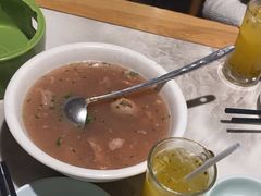 -绿草地·湘菜(酃湖师院店)