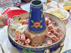 景泰蓝铜锅-毛辣果红酸汤火锅·冰煮羊涮肉(西单店)