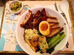 双拼卤肉饭-陈鹏鹏潮汕菜(宝安机场T3航站楼店)