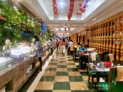 -蓝钻·国际美食海鲜自助百汇(西直门店)