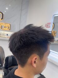 -尤司男士国潮理发馆