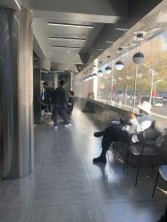 -LESSMORE科技头皮理容中心