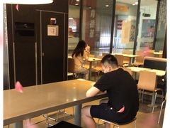 -麦当劳(凯德MALL太阳宫店)