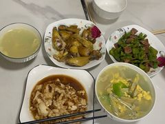 -天鹅到家·保姆月嫂育儿嫂(蔚蓝海岸店)