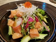 三文鱼牛油果沙拉-yokocho上横町·日本食街(深业上城店)