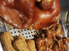 -明姨仔潮汕美食·碳炉猪脚·汕尾牛腩饭·起片鸡煲(起义路店)