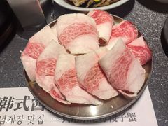 -草家酱蟹炭火烤肉店(珲春南路二店)