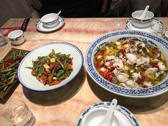 -钟掌勺忘不了地道湘菜(新天地假日广场店)