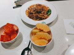 -汤姆家的牛排意面披萨(新城市广场店)