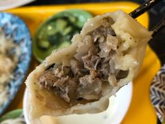 -乡村馕坑肉·烧烤·新疆菜·本地人更爱吃(阿勒泰首店)