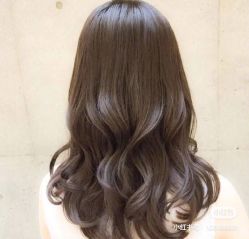-时尚殿堂明星门店