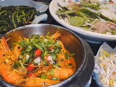 -大头虾越式风味餐厅(光明广场店)