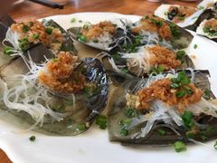 -黄记四更烤乳猪店