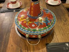-毛辣果·贵州红酸汤牛肉火锅(西单店)