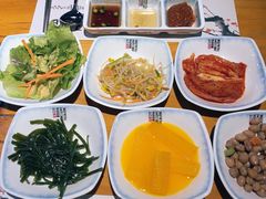 -唯成•韩国炭火烤肉 유성고기