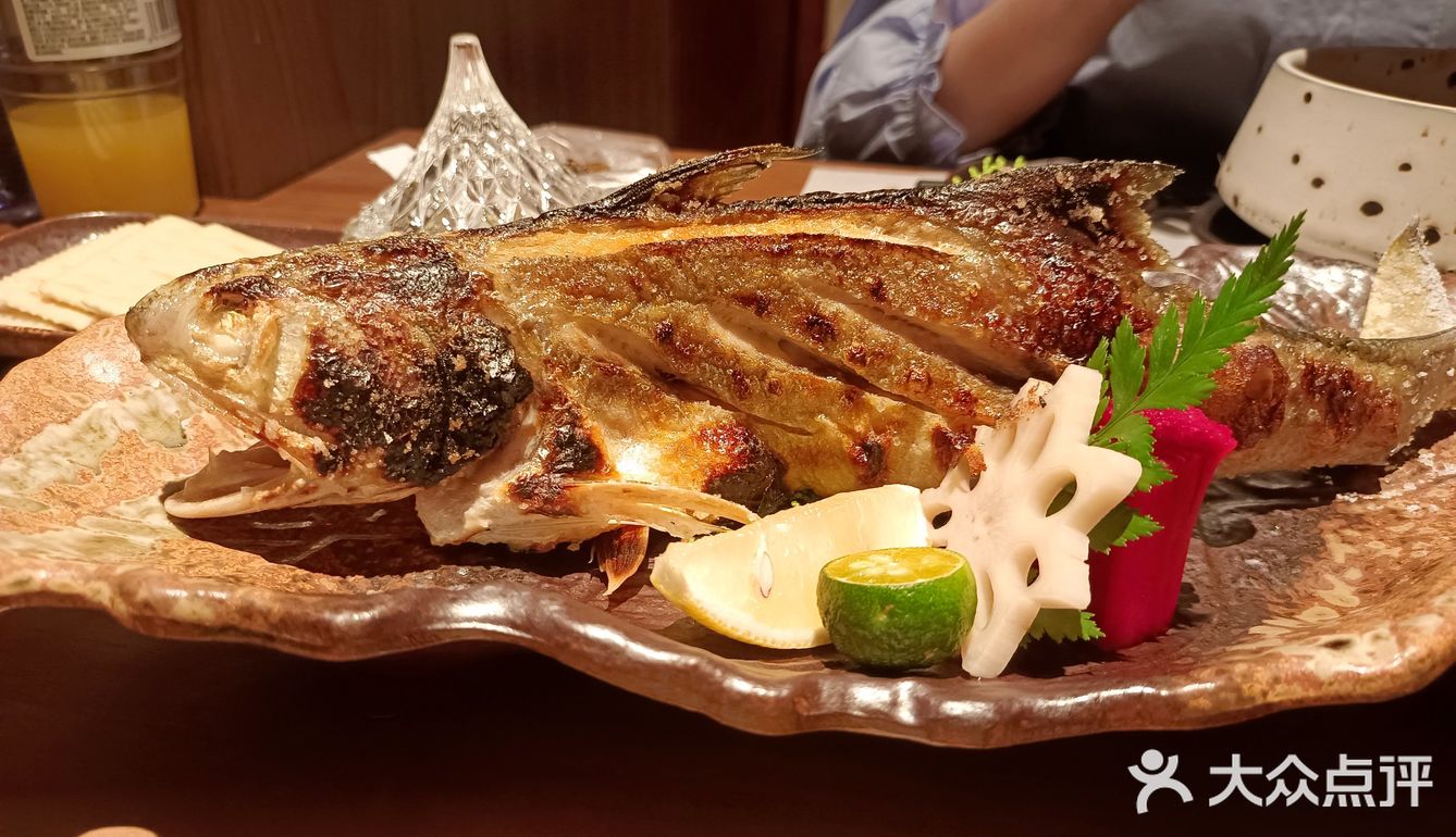 龙华首家炉端烧居酒屋| 微醺城市小酒馆地图之榜首！