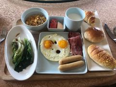 -上海玫瑰园度假酒店