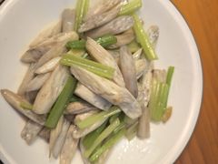 -莲餐厅·湖北菜·潜江小龙虾店(愚园路店)