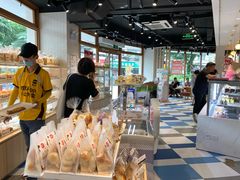 -85度C(生甜甜圈研究工坊·上海平凉店)