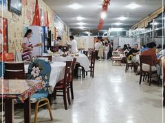 大堂-何适山庄 ·可团建(水长城P2停车场店)