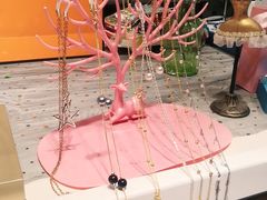 -宏宇眼镜蔡司依视路折扣店(兆佳眼镜城店)