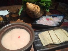 -老牌坊云南鱼豆花火锅(嵩山店)