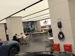 -华为智能生活馆(上海金桥国际商业广场)