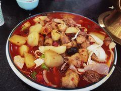 -撒拉人家.酸菜牦牛肉火锅