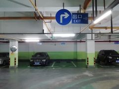 -武汉大学中南医院·停车场