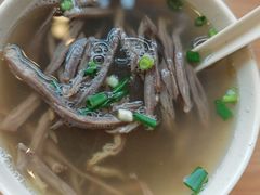 -佬钱湾仔(衣裳街店)