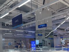 -优购镜仓(黄岛吾悦店)