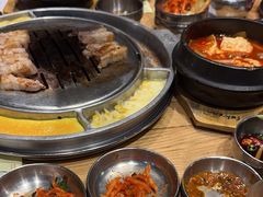 -姜虎东白丁烤肉(虹桥天地店)