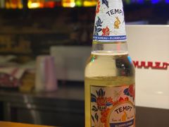 -拖板鞋咖啡旅行酒店(春熙路地铁站店)