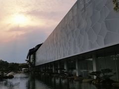 -罗红摄影艺术馆