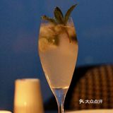 氛围感拉满的云上简里