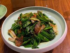 大蒜炒腊味-晋享皖宴(创新大道店)