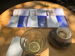 -脚下咖啡·CHILL酒馆(灵光东巷店)