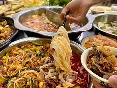 -周良天山牛杂城(天山路总店)