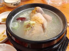 -长寿参鸡汤(朝韩风情街店)