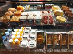 -星巴克(上海长宁来福士1F店)