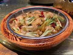 -洞庭土菜小炒馆(易发广场店)