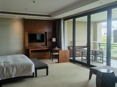 -海南清水湾莱佛士酒店