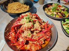 -巴厘龙虾·榜首油焖大虾(音乐学院·沿江酒馆店)