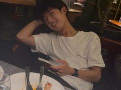 -MONICH牛排融合餐厅(和义大道购物中心店)