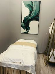 -菩羽·专业美胸·连锁养护中心