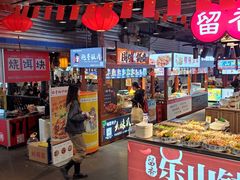 -八一路好吃街(雨田商务大厦店)